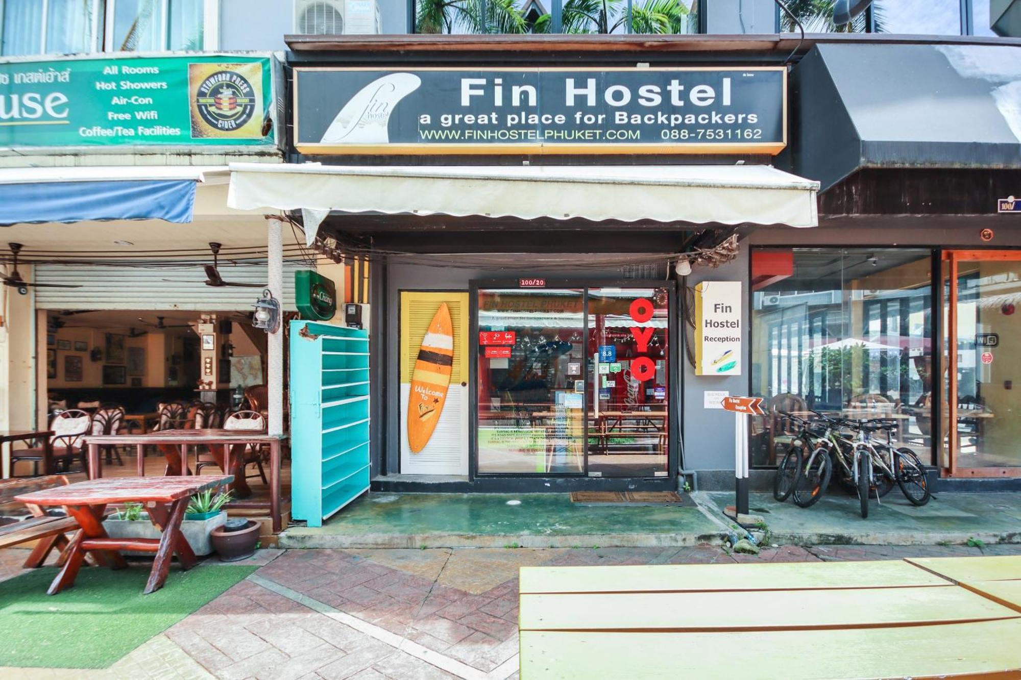 Oyo 1074 Fin Hostel شاطئ كاتا المظهر الخارجي الصورة