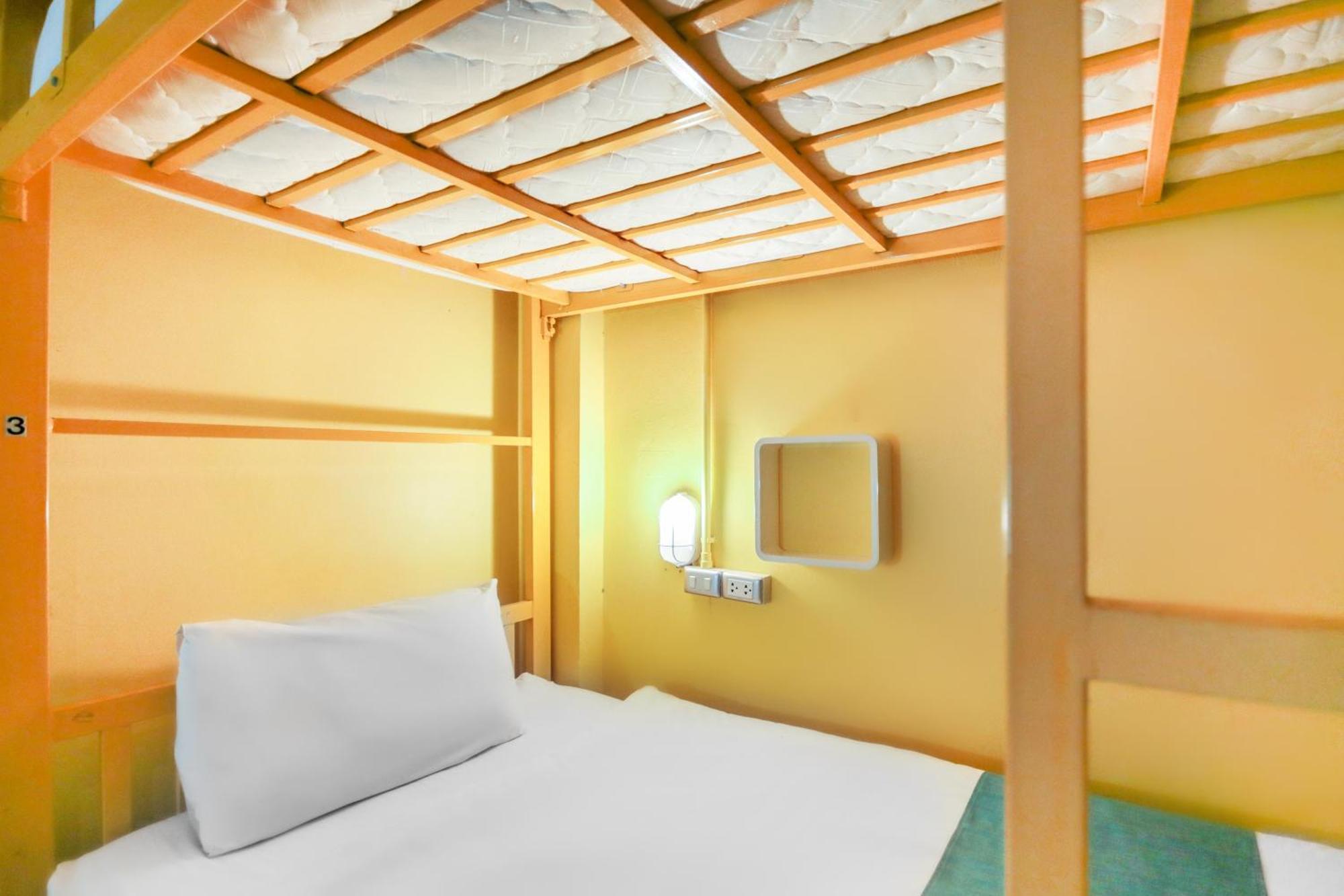 Oyo 1074 Fin Hostel شاطئ كاتا المظهر الخارجي الصورة