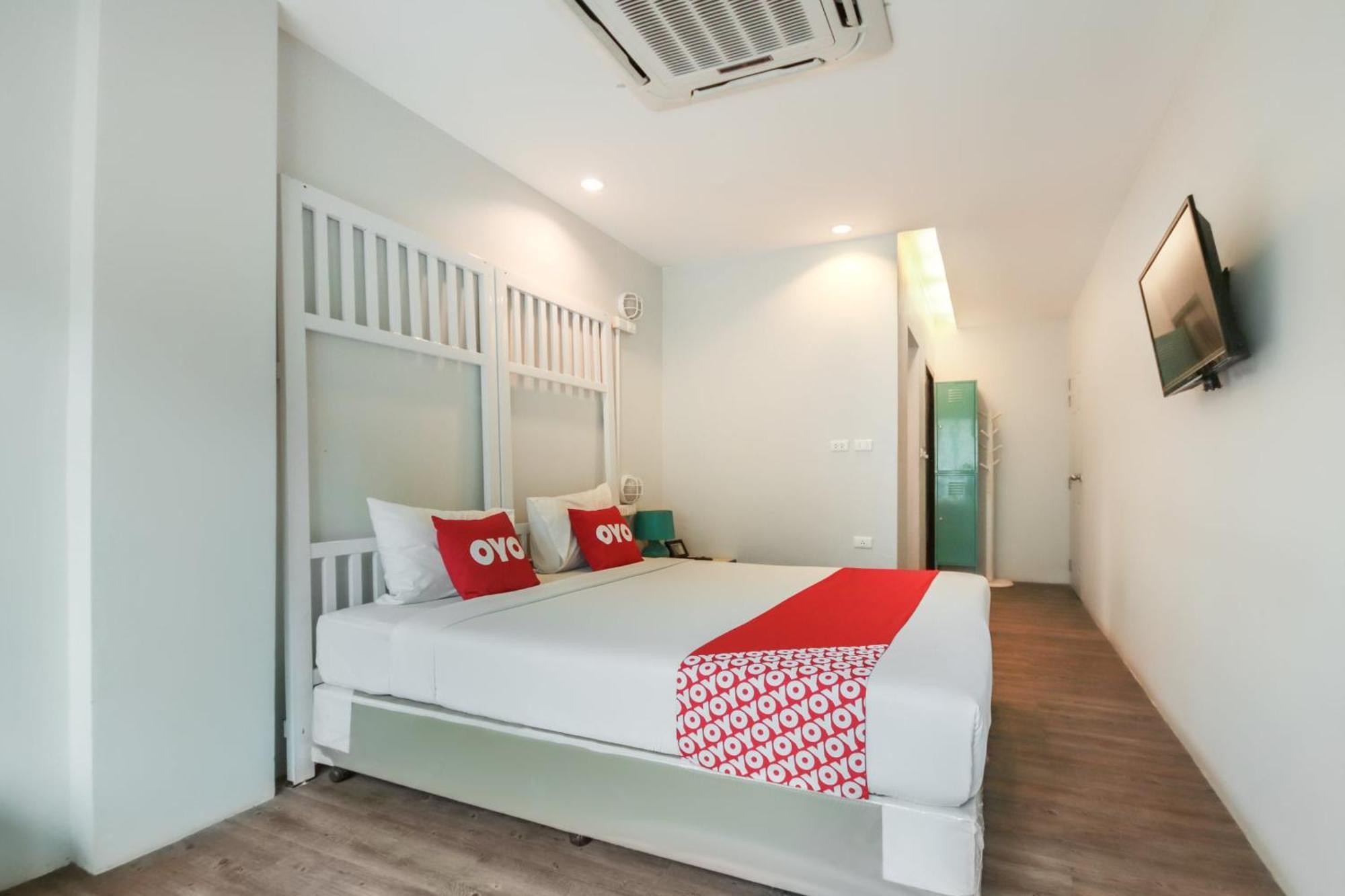 Oyo 1074 Fin Hostel شاطئ كاتا المظهر الخارجي الصورة
