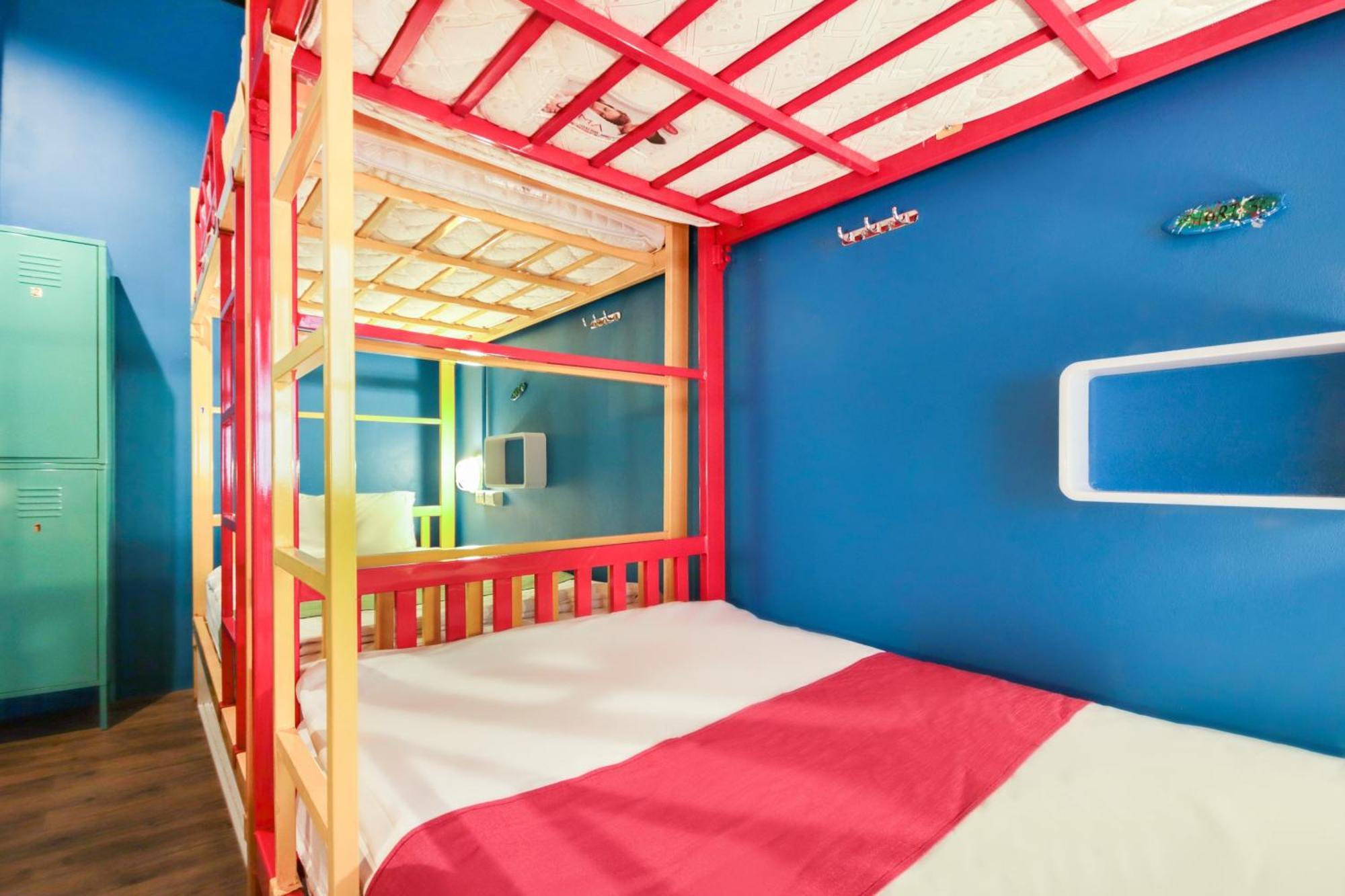 Oyo 1074 Fin Hostel شاطئ كاتا المظهر الخارجي الصورة